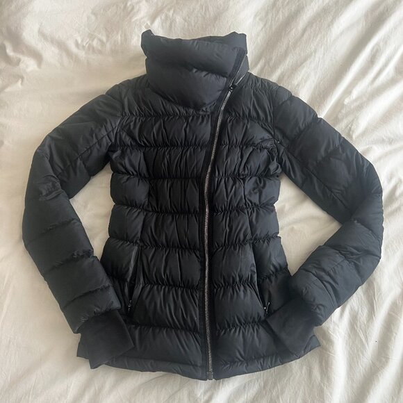 Athleta Jackets & Blazers - Athleta Downabout Down Puffer Jacket XXS Black Asymmetrical Zip CUte